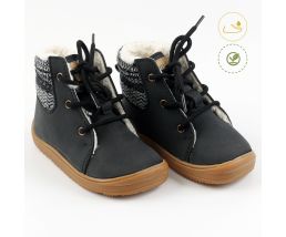 Ghete vegan BEETLE - Black - Tikki Shoes